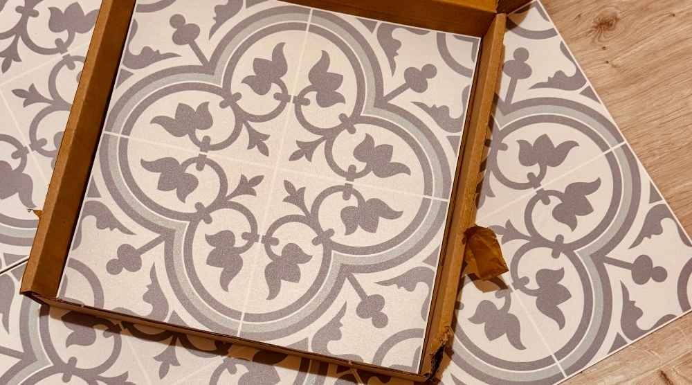con qué cubrir azulejos viejos
