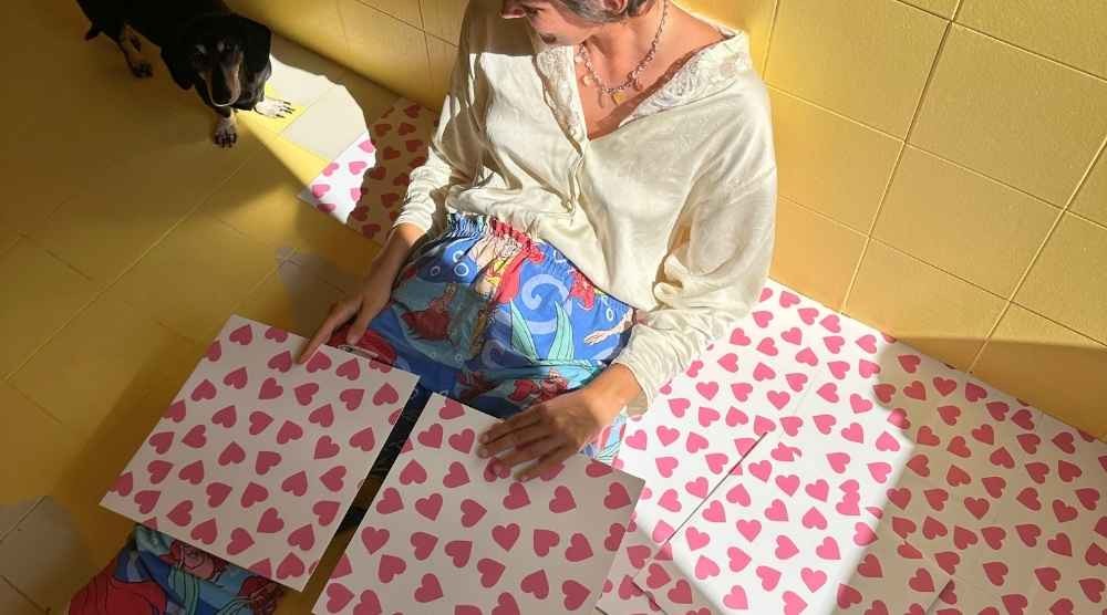 Cómo cubrir las baldosas viejas del suelo: una guía práctica para todos los hogares