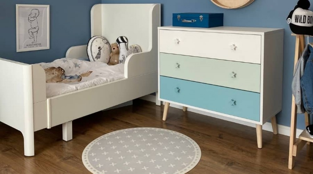 alfombra vinílica para habitación infantil